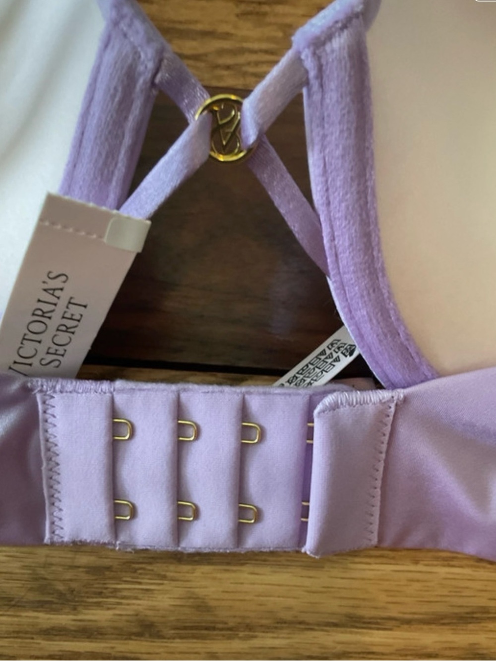 Victoria's Secret Light Purple Molded T-Shirt Bra size 36D NWT - Picture 6 of 9